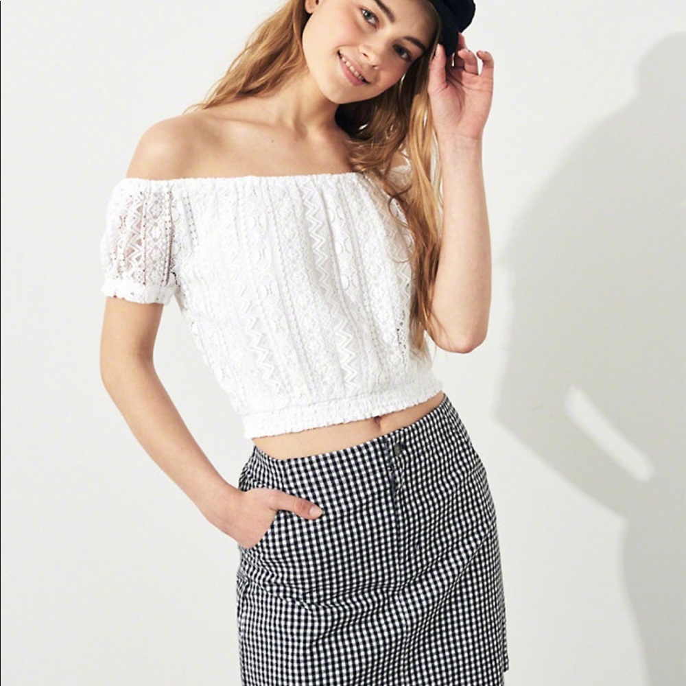 White off the shoulder crop top